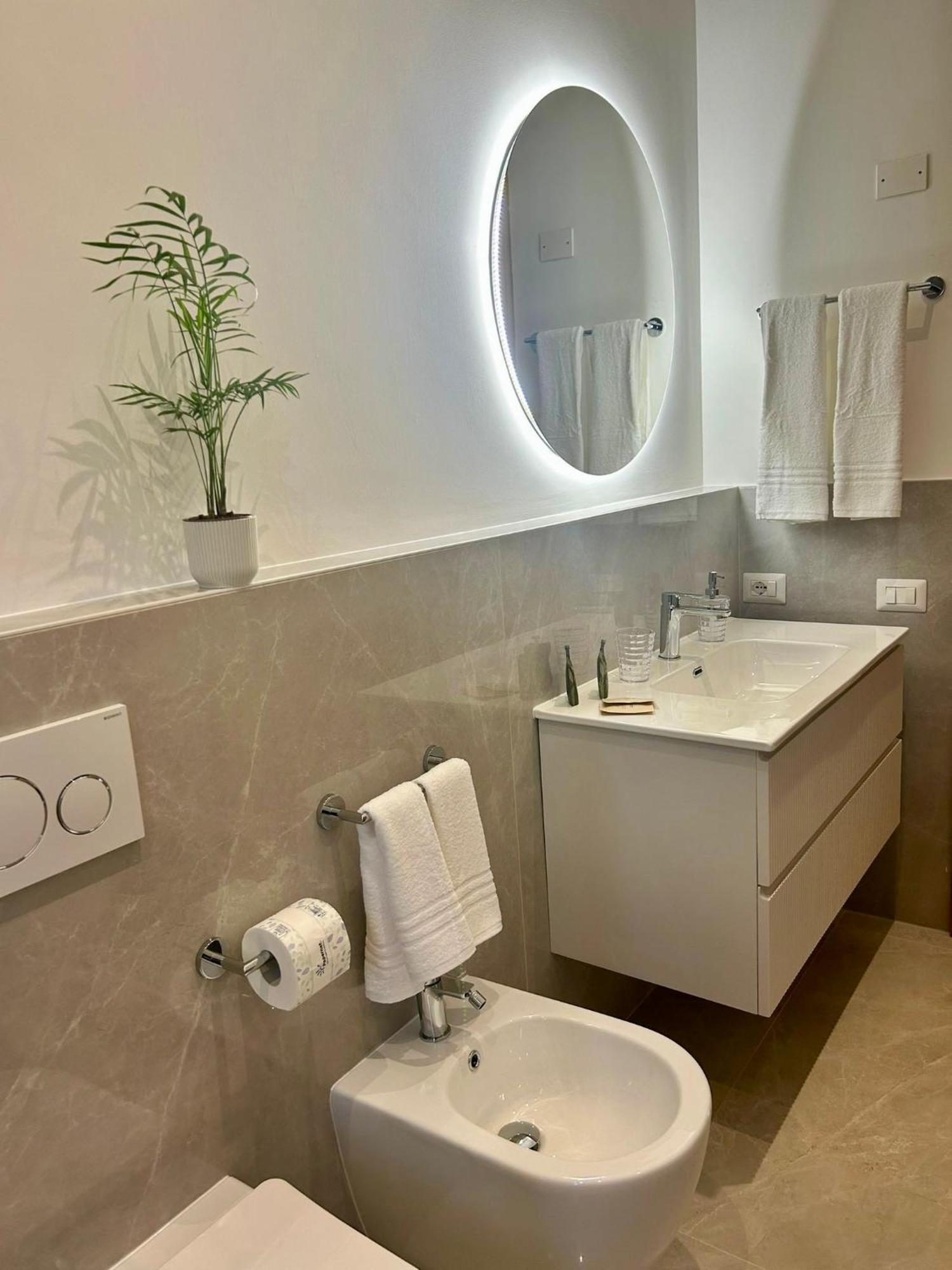 Alchimia Apartment Конверсано Екстериор снимка