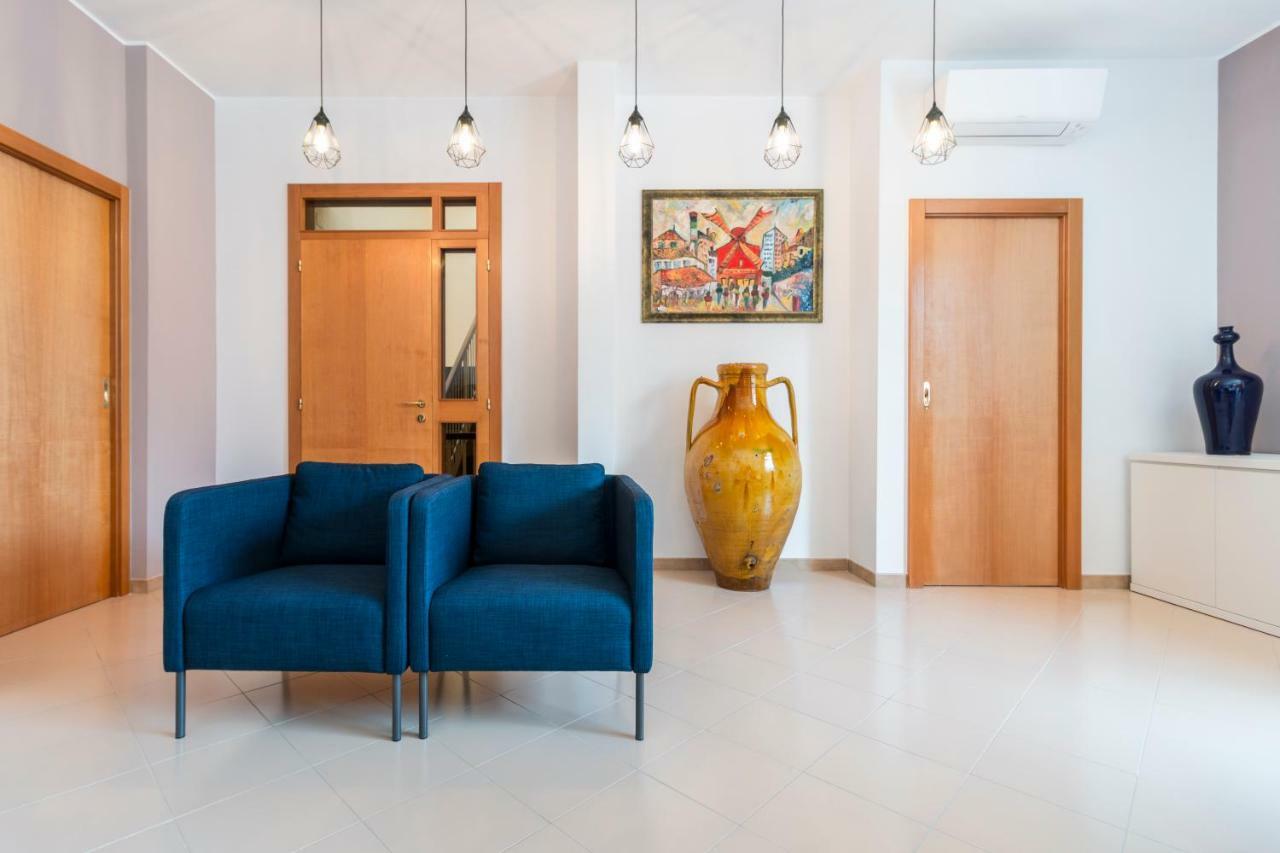 Alchimia Apartment Конверсано Екстериор снимка
